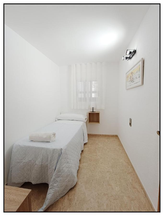 Apartamento Centrico Junto Al Mar - Wifi Free سالو المظهر الخارجي الصورة